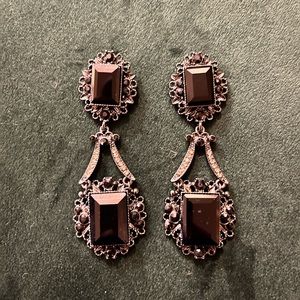 Elegant Black Stone Chandelier Earrings